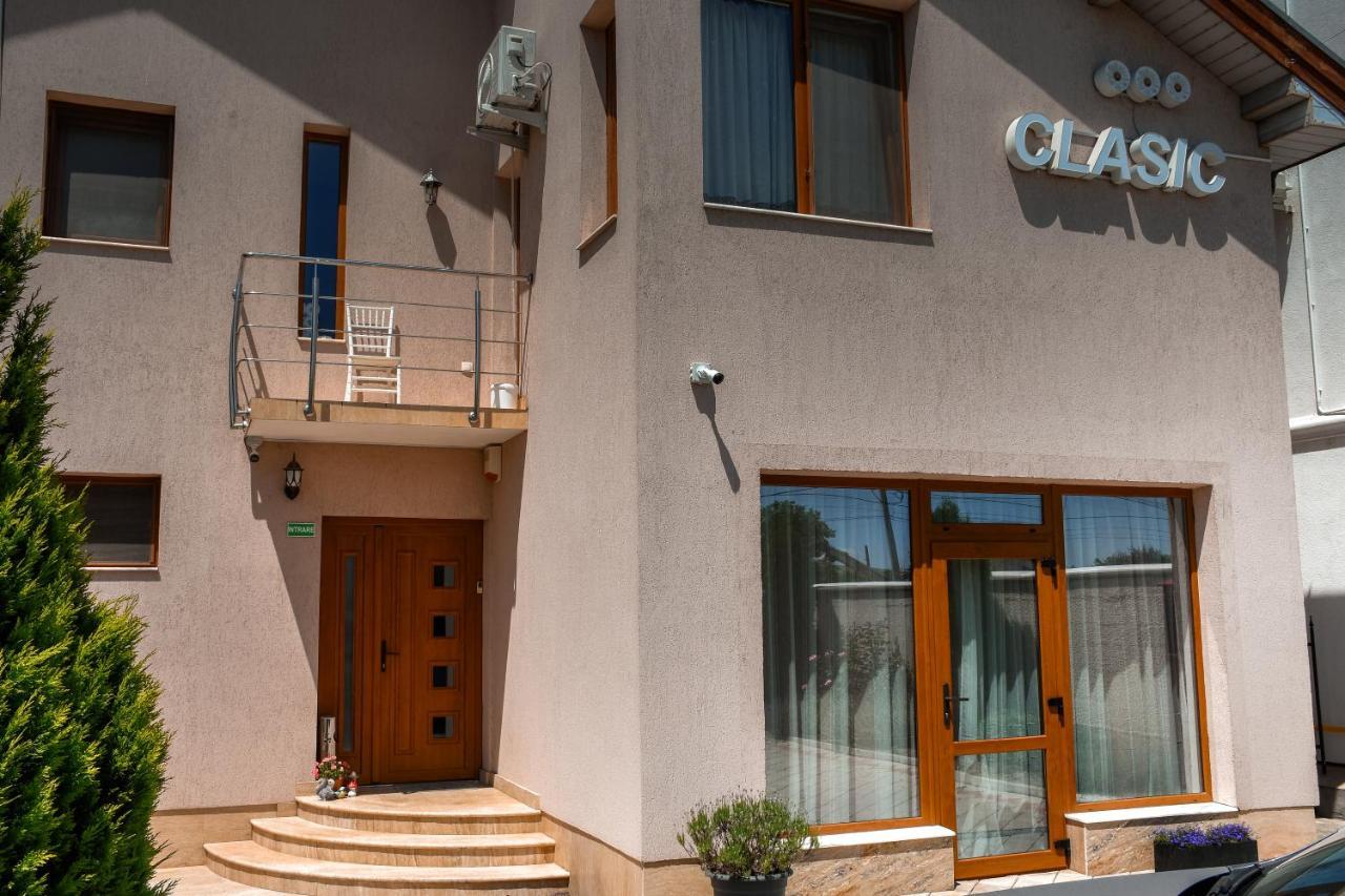 Pensiunea Clasic Hunedoara Pestisu Mare Extérieur photo